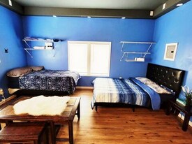 202 W 1st St in West Islip, NY - Building Photo