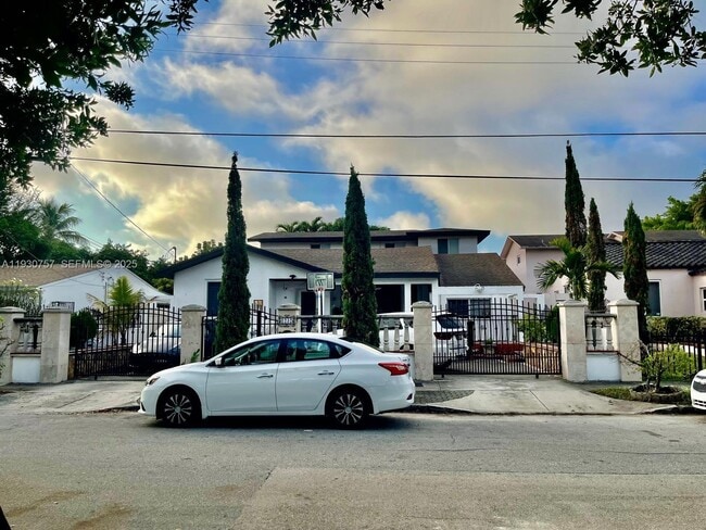 property at 1232 SW 17th Terrace