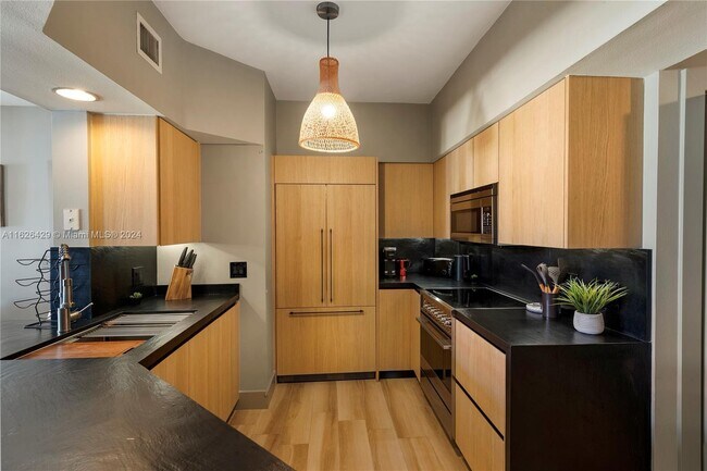 property at 3145 NE 184th St