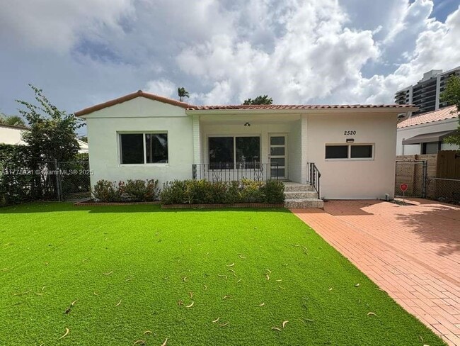 property at 2520 SW 22nd Terrace
