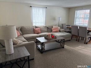 117 Heather Ridge in Shelton, CT - Building Photo - Building Photo