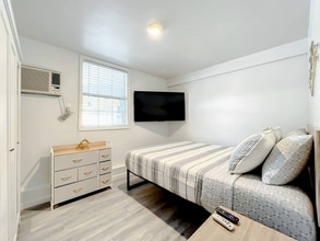 1829 Hollenbeck Dr in Orlando, FL - Foto de edificio - Building Photo
