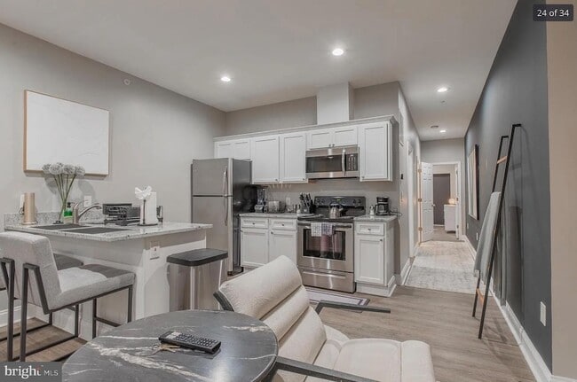 property at 3221 Noble St