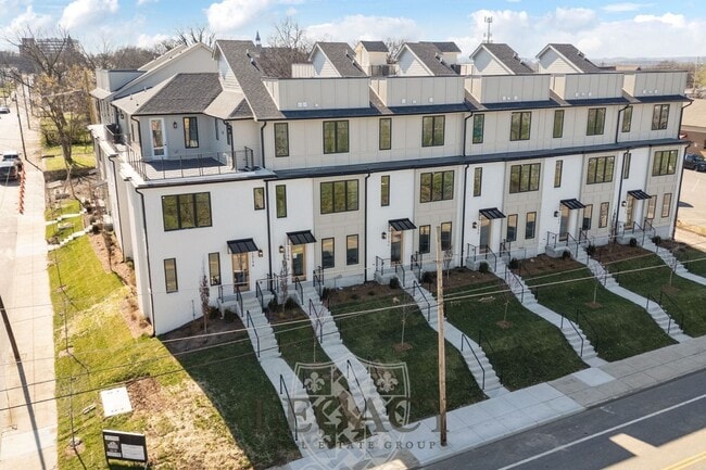 1200 Phillips St in Nashville, TN - Building Photo - Building Photo