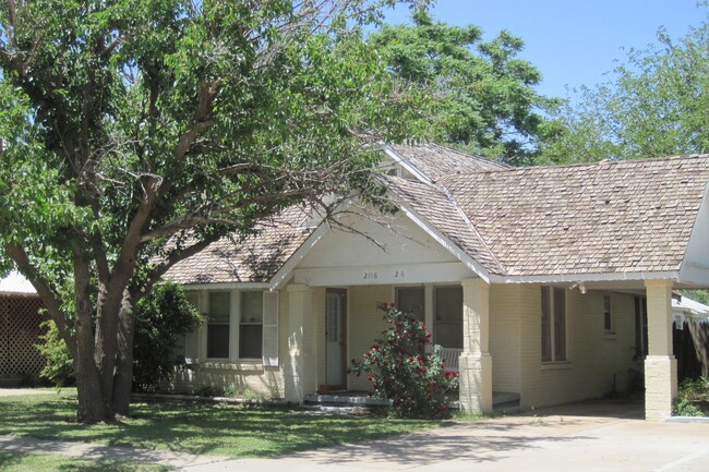 property at 2118 26th St