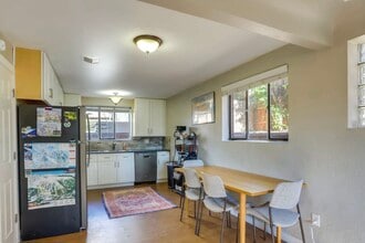 3350 Kearney St in Denver, CO - Building Photo - Building Photo