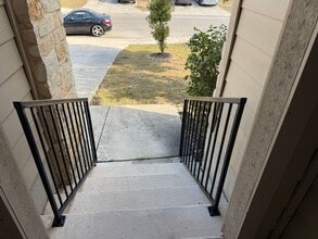 10550 Rhyder Ridge in San Antonio, TX - Building Photo - Building Photo