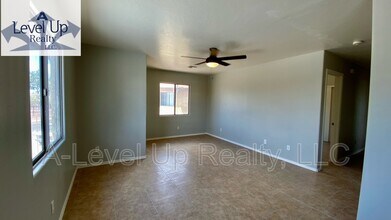 208 E Yavapai Rd in Tucson, AZ - Building Photo - Building Photo