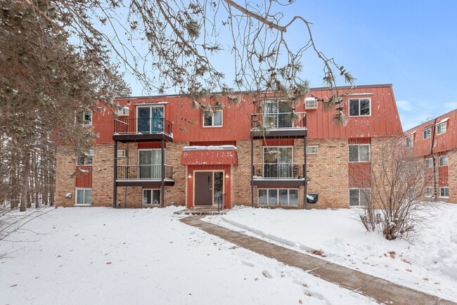 925 West Branch St