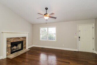 23 Southview Dr in Cartersville, GA - Building Photo - Building Photo