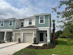 2079 Hallier Cv in Wesley Chapel, FL - Building Photo - Building Photo
