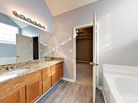 500 Lafayette St photo'