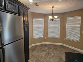 2107 Mockingbird Ln in Portales, NM - Building Photo - Building Photo