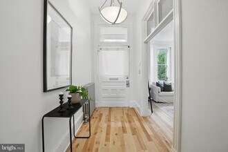 136 R St NE in Washington, DC - Building Photo - Building Photo