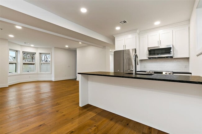 92 S Highland Ave in Ossining, NY - Building Photo - Building Photo