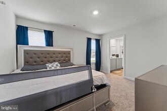 140 Wood Walk Ave in La Plata, MD - Building Photo - Building Photo