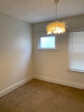 3515 Riverside Ave, Unit Down in Cleveland, OH - Foto de edificio - Building Photo