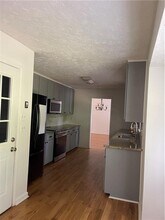 1056 Oak Rd SW in Lilburn, GA - Building Photo - Building Photo