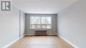 2-B2 Greentree Ct in Toronto, ON - Building Photo - Building Photo