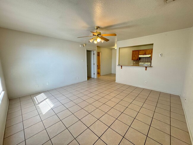 411 E Central Texas Expy in Killeen, TX - Building Photo - Building Photo