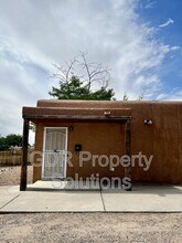 3529 Ross Ave SE in Albuquerque, NM - Building Photo - Building Photo