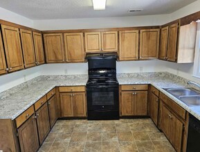 120 Salem St in Spartanburg, SC - Building Photo - Building Photo