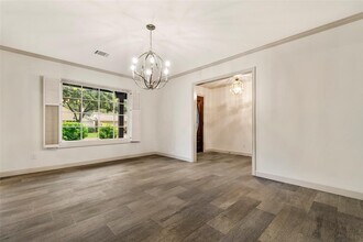 427 Ashford Forest Dr in Houston, TX - Building Photo - Building Photo
