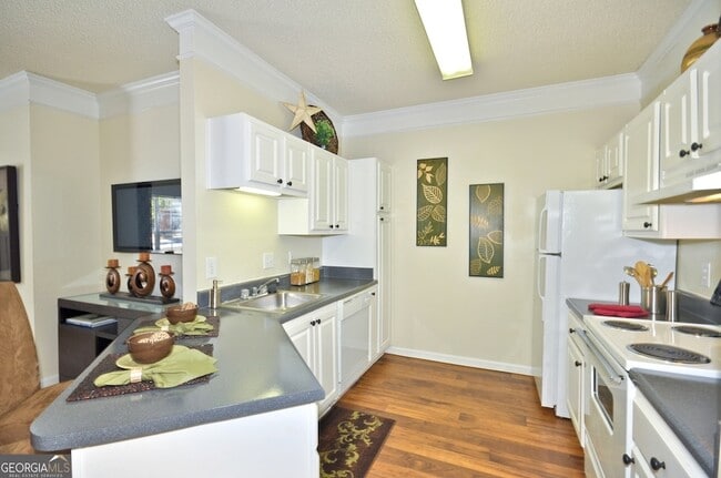 4305 Paxton Ln SW, Unit 0711 in Lilburn, GA - Building Photo - Building Photo