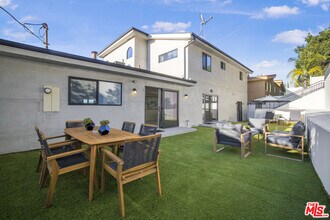 18202 Rancho St in Los Angeles, CA - Building Photo - Building Photo