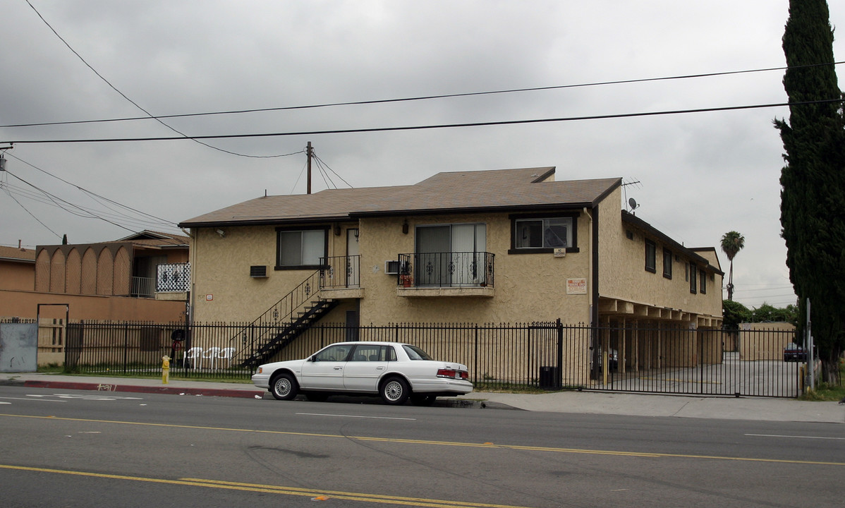 3524 Durfee Ave in El Monte, CA - Foto de edificio