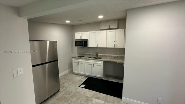 408 S 9th St in Lantana, FL - Building Photo - Building Photo