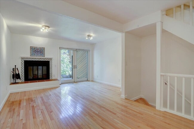 property at 3333 Hickok Pl