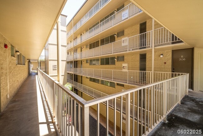 property at 95-2051-2051 Waikalani Pl