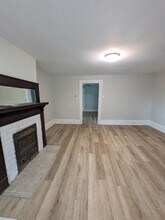 7526 Dickson St in Pittsburgh, PA - Building Photo - Building Photo