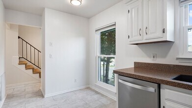 711 Brentwood Pointe in Brentwood, TN - Building Photo - Building Photo