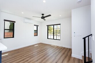 2610-2612 Juan St in San Diego, CA - Foto de edificio - Building Photo