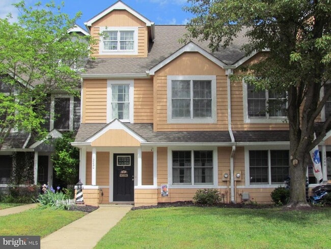 property at 13240 Clipper Cir