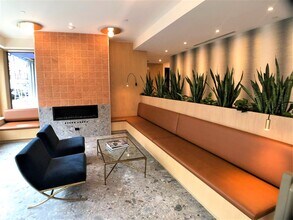 15 Burney St, Unit #308 in Boston, MA - Building Photo - Building Photo