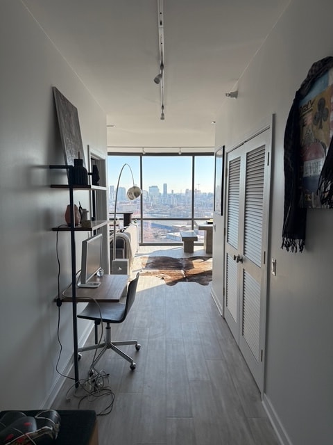 860 W Blackhawk St, Unit Blackhawk in Chicago, IL - Foto de edificio - Building Photo