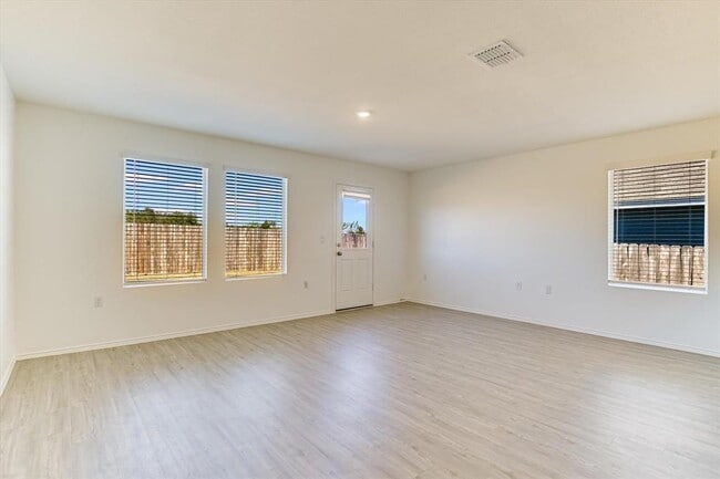 2616 Schwartz Ln in Pflugerville, TX - Building Photo - Building Photo