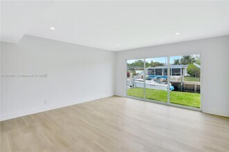 1720 SW 23rd Ave in Fort Lauderdale, FL - Building Photo - Building Photo