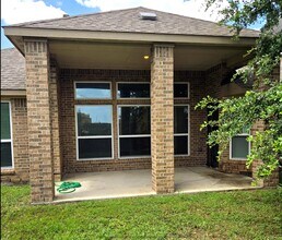 907 Daffodil View Ct in Richmond, TX - Building Photo - Building Photo