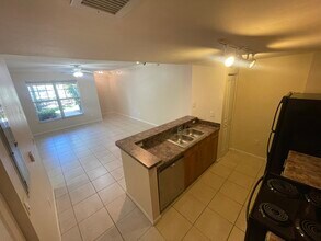 5840 W Sample Rd, Unit 102 in Coral Springs, FL - Building Photo - Building Photo
