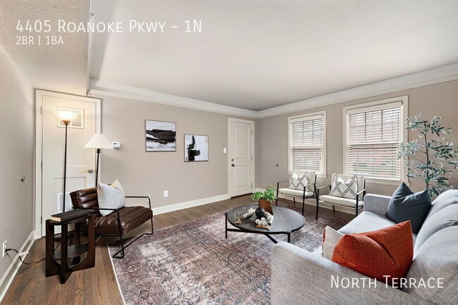 property at 4405 Roanoke Pkwy