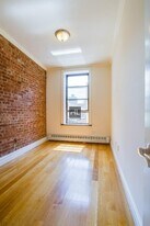 E 28TH ST., Unit 5D in New York, NY - Building Photo