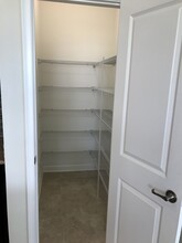 10065 Pecan Hickory Way in Orlando, FL - Building Photo - Building Photo