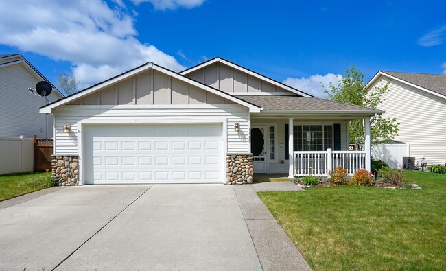 1403 N Willamette Dr in Post Falls, ID - Building Photo - Building Photo