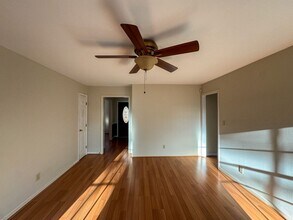 2639 Larwood Dr in Fayetteville, NC - Building Photo - Building Photo