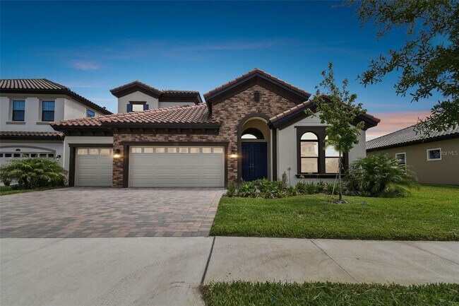 11239 Rustic Timber Lp in San Antonio, FL - Building Photo - Building Photo