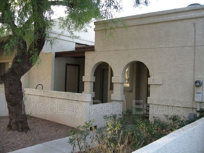 property at 876 S Nebraska St